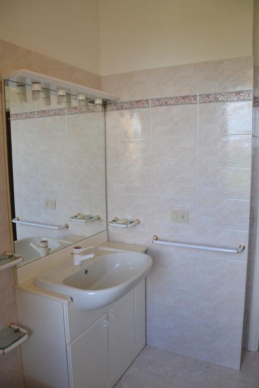 Casa Isabella Διαμέρισμα Chianciano Terme Δωμάτιο φωτογραφία
